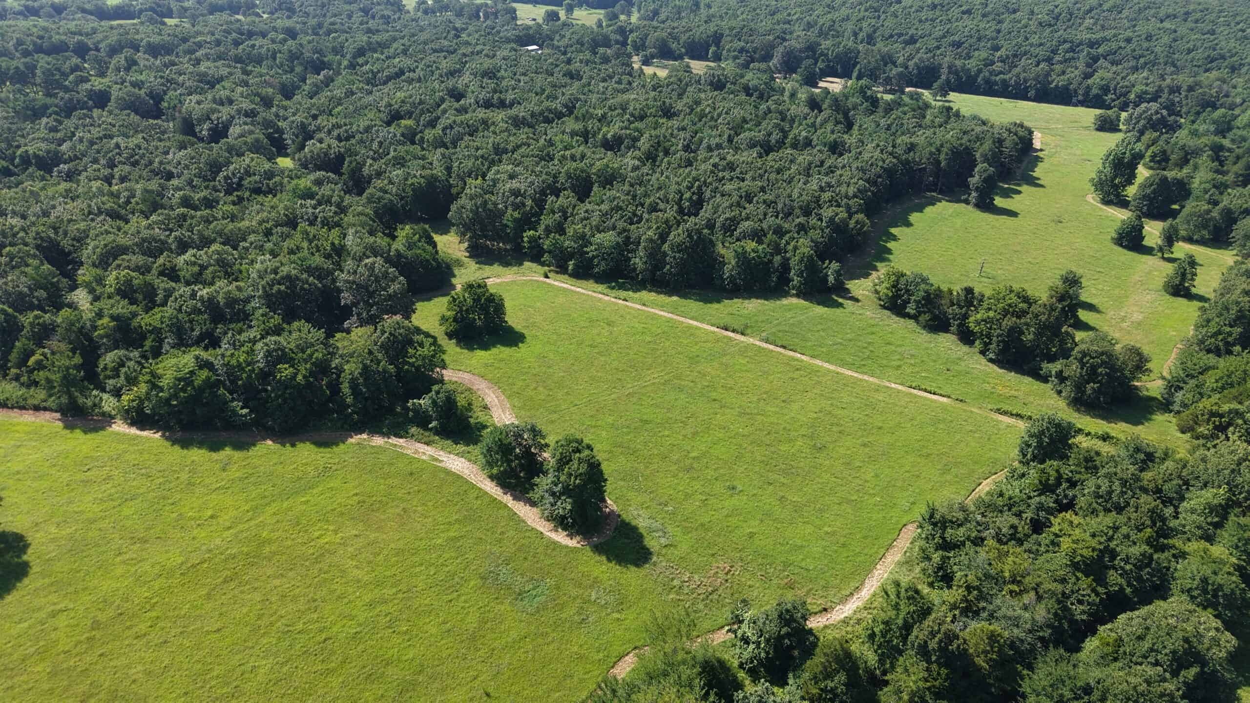 LIVESTOCK FARM AND HUNTING PROPERTY FOR SALE IN ARKANSAS