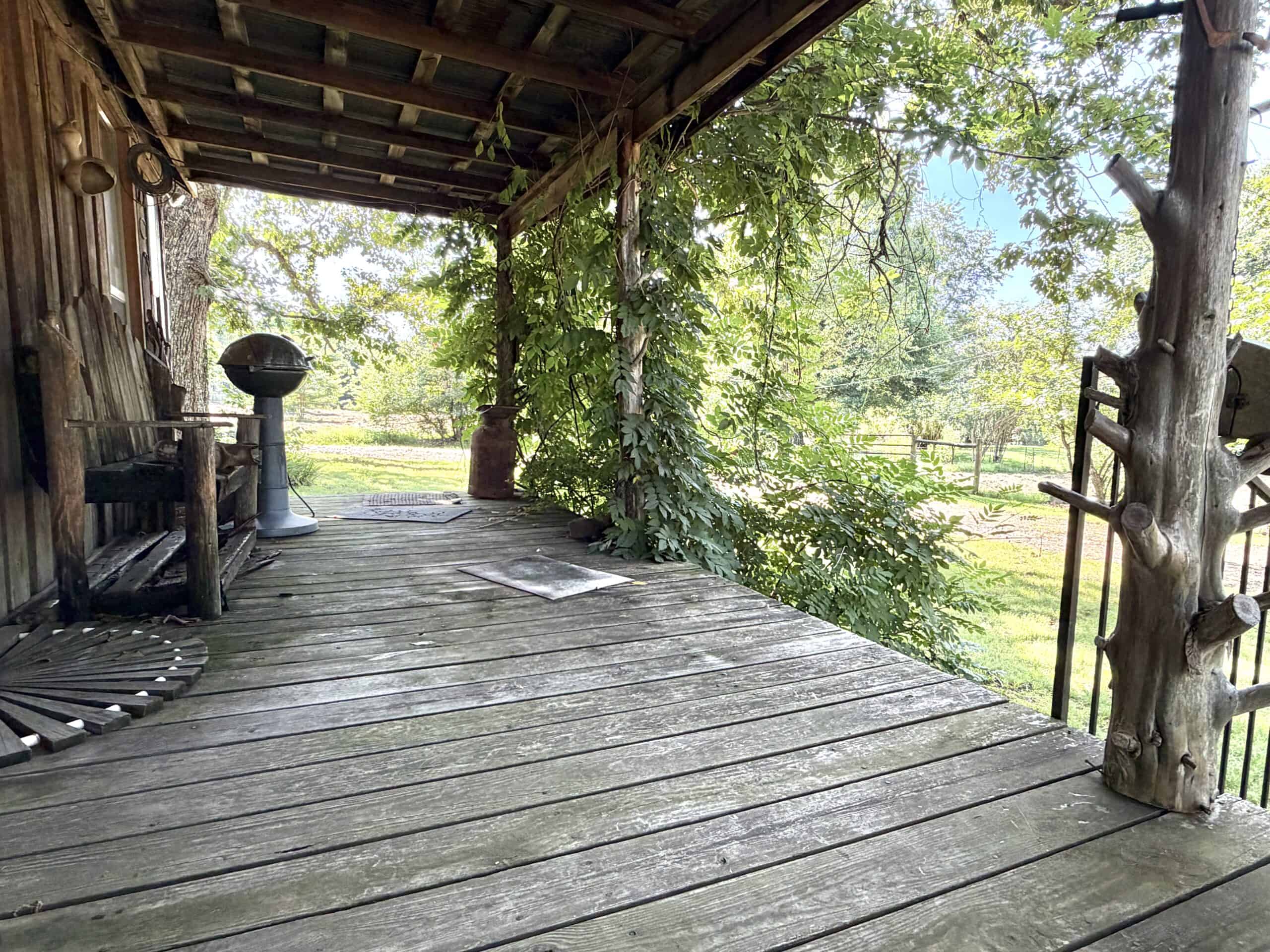 LIVESTOCK FARM AND HUNTING PROPERTY FOR SALE IN ARKANSAS
