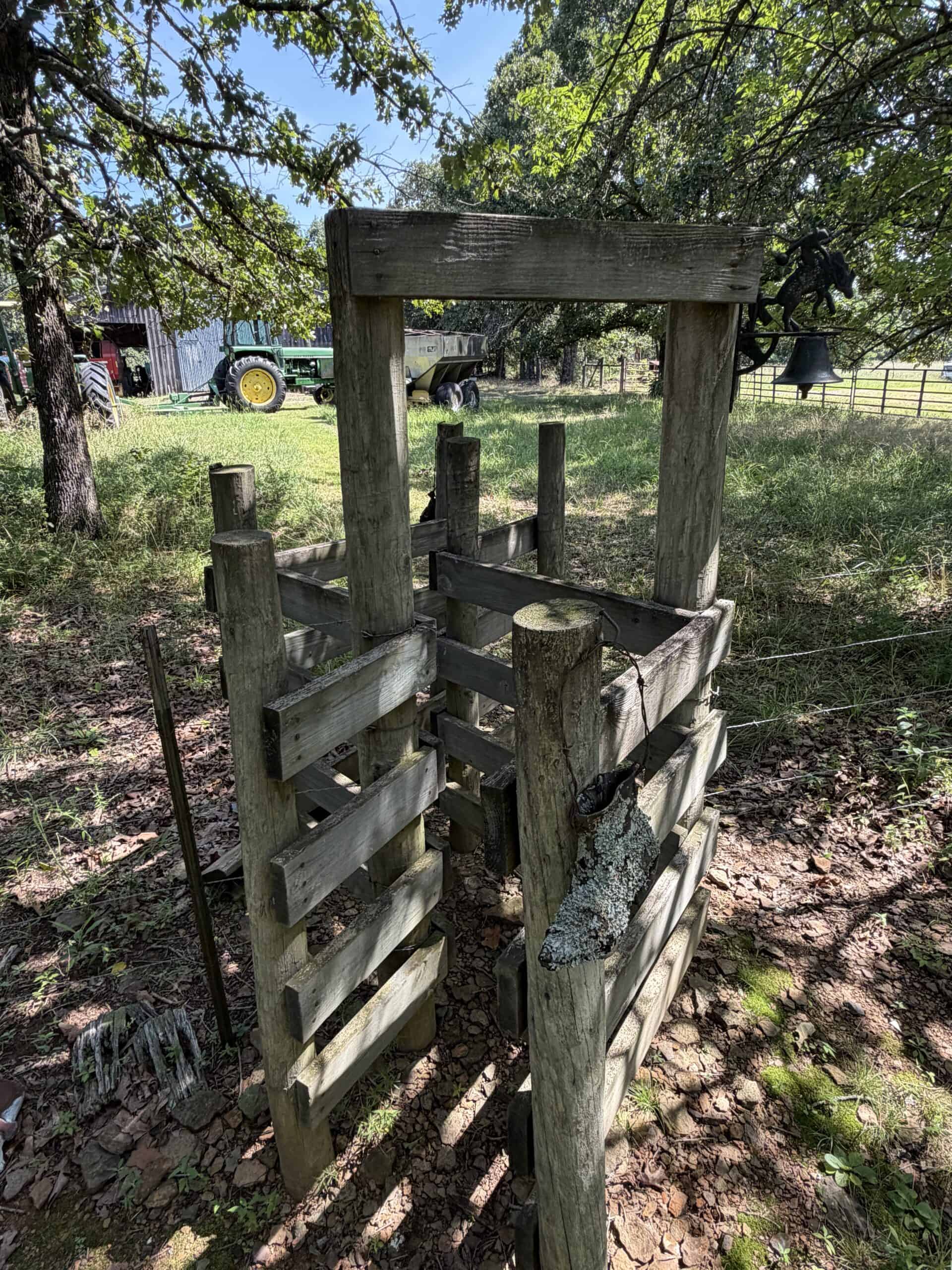 LIVESTOCK FARM AND HUNTING PROPERTY FOR SALE IN ARKANSAS