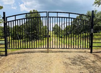 LIVESTOCK FARM AND HUNTING PROPERTY FOR SALE IN ARKANSAS