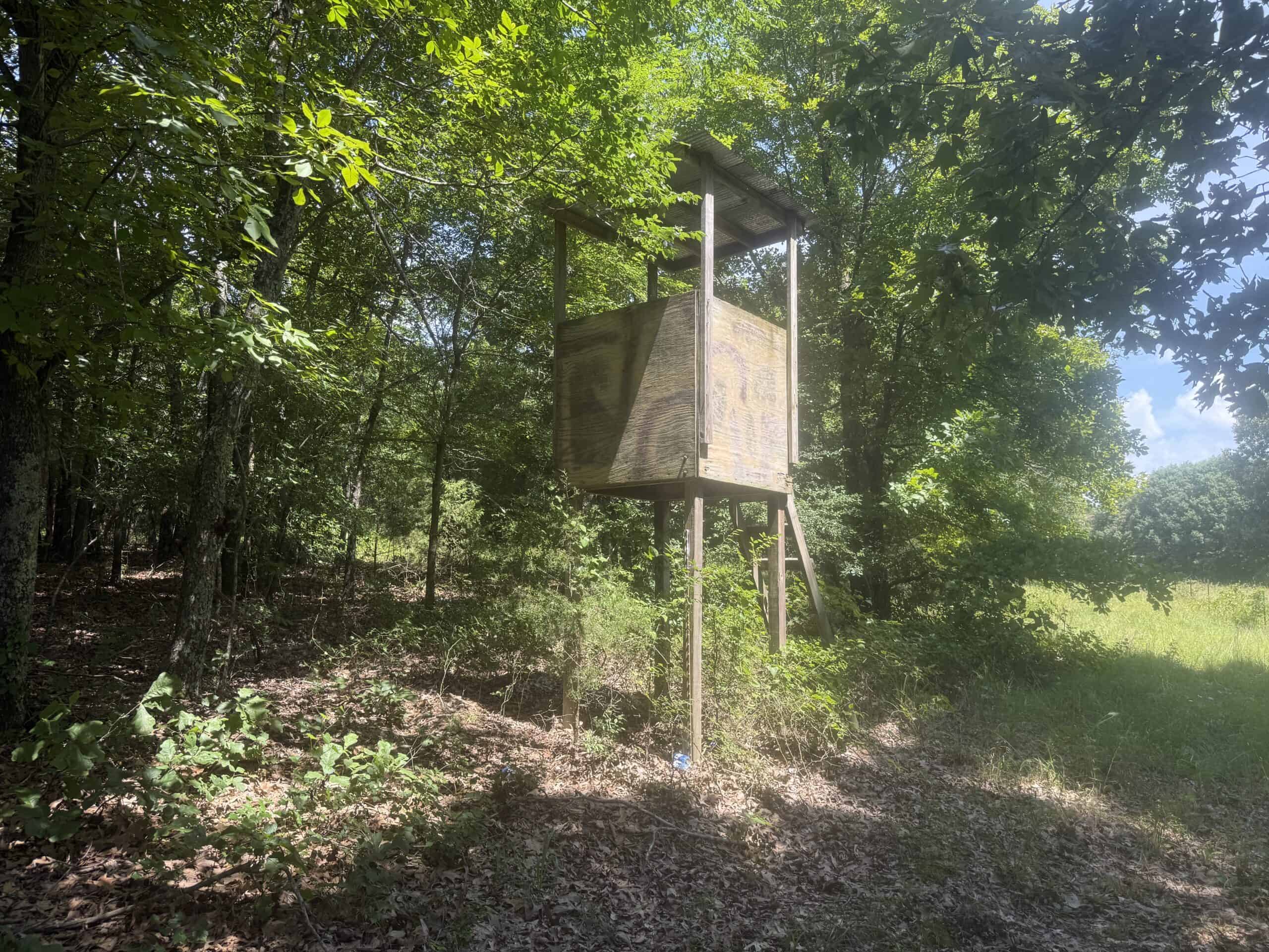 LIVESTOCK FARM AND HUNTING PROPERTY FOR SALE IN ARKANSAS