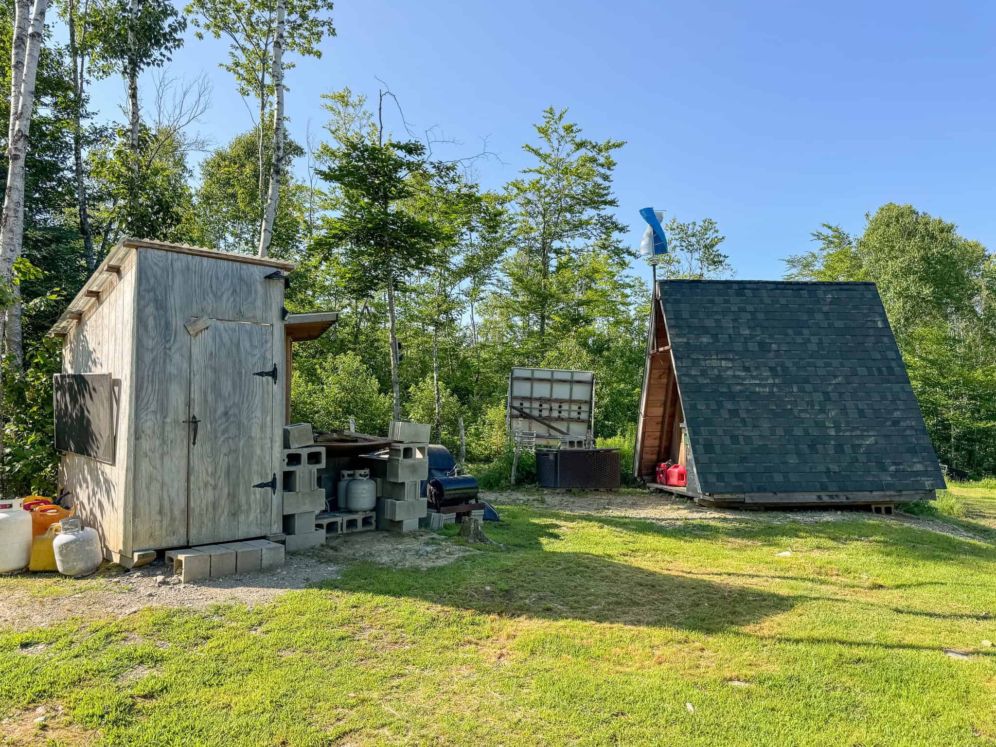 Escape to Maine: Off-Grid Solar Cabin on 45 Acres with Brook