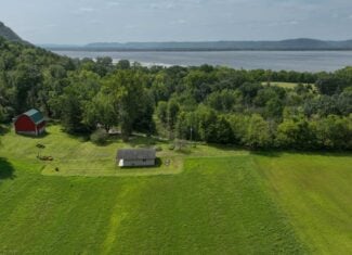 Mississippi River Valley Legacy Retreat | 42 Acres of Seclusion, Hunting & Driftless Beauty Near Genoa, Wisconsin