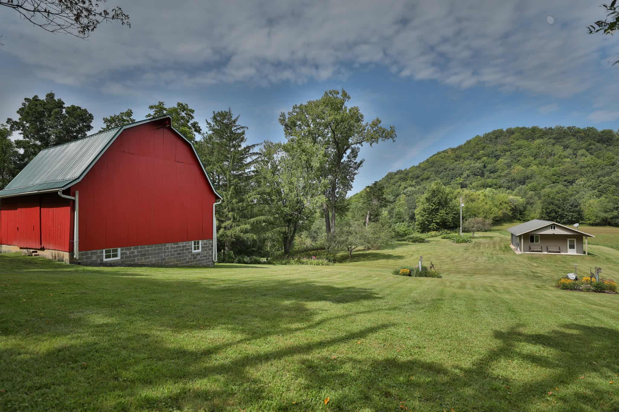 Mississippi River Valley Legacy Retreat | 42 Acres of Seclusion, Hunting & Driftless Beauty Near Genoa, Wisconsin