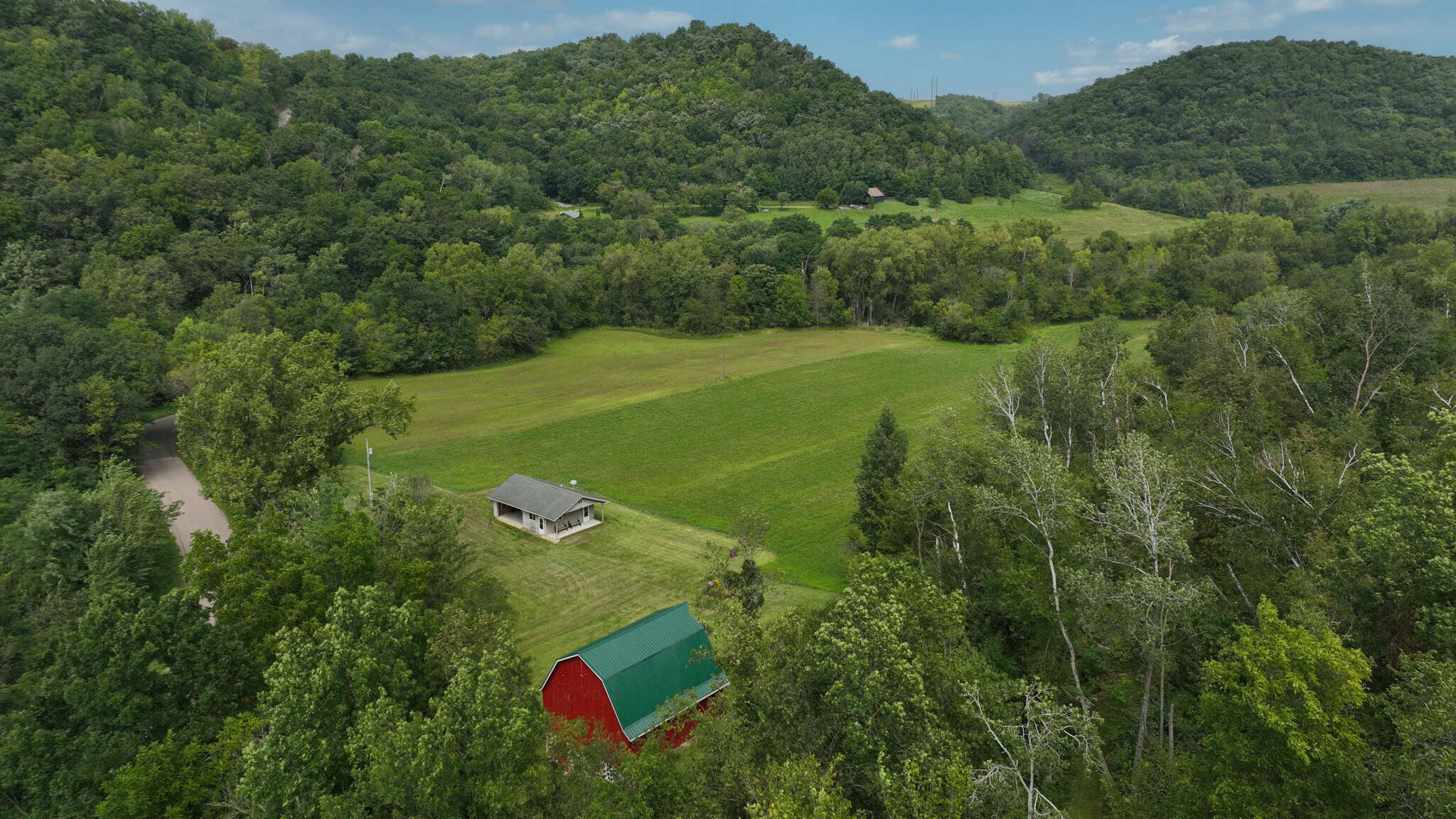 Mississippi River Valley Legacy Retreat | 42 Acres of Seclusion, Hunting & Driftless Beauty Near Genoa, Wisconsin