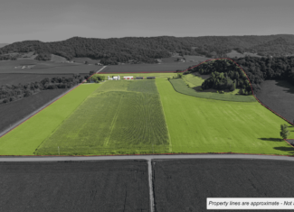 76-ACRE DRIFTLESS AREA FARM & COUNTRY ESTATE LA CROSSE COUNTY, WISCONSIN
