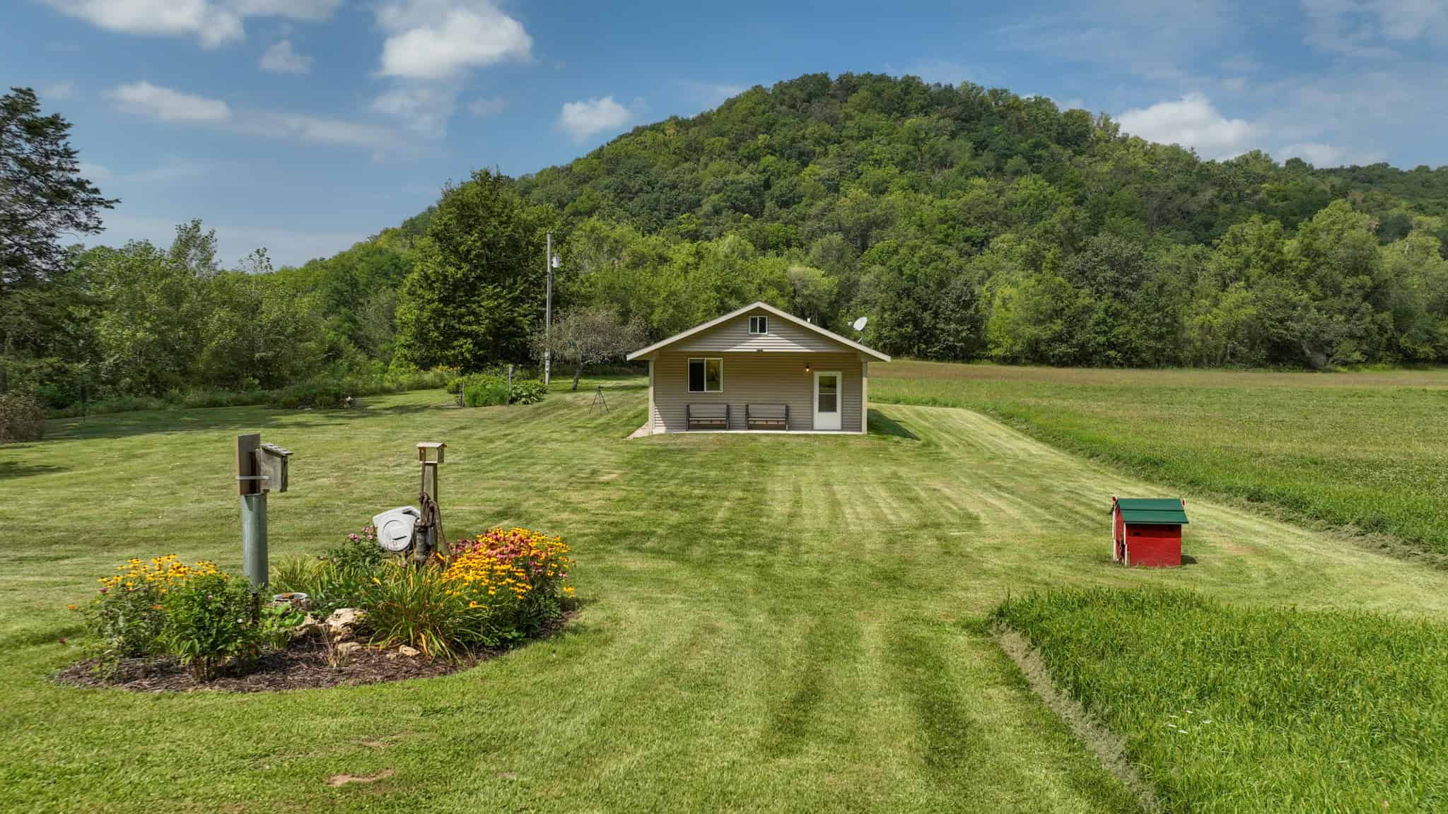 Mississippi River Valley Legacy Retreat | 42 Acres of Seclusion, Hunting & Driftless Beauty Near Genoa, Wisconsin