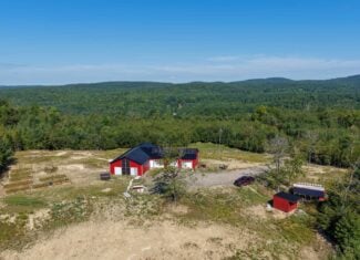 Solar-Powered Luxury Home on 33.6 Private Acres