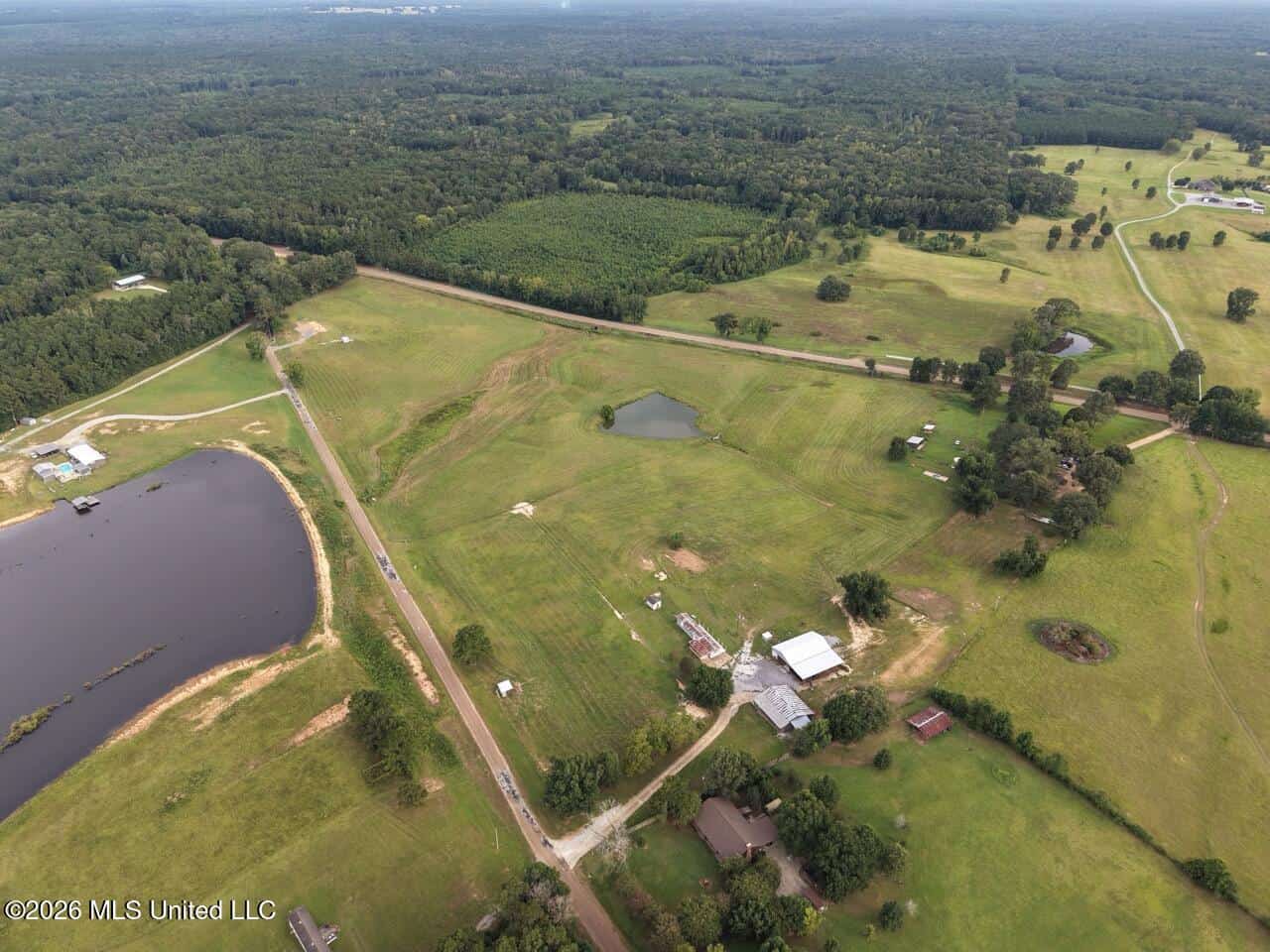 25± Acre Farm & Homesite in Centreville, MS