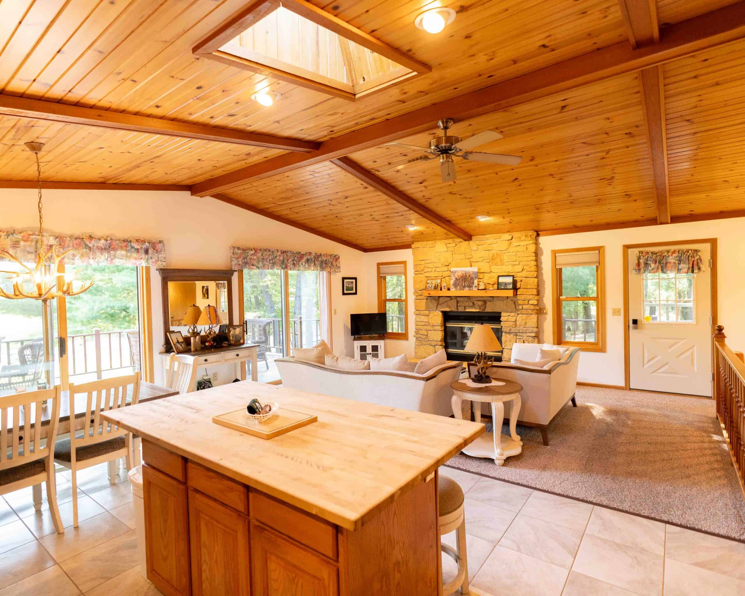 150+/- Acre Juneau County Hunting & Recreational Estate Home, Pond & Outdoor Retreat