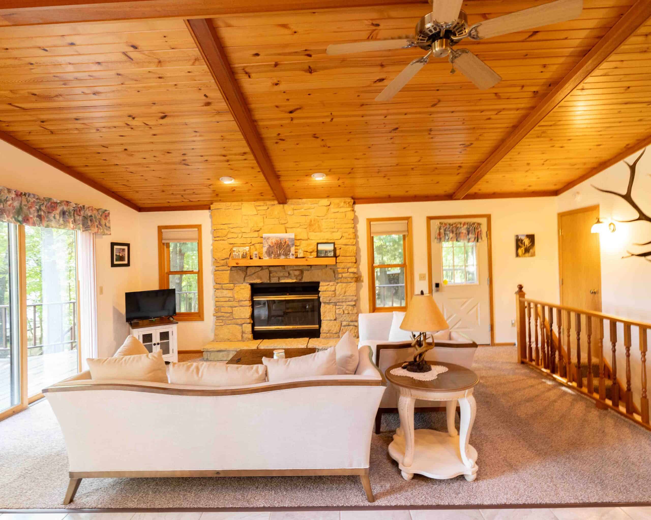 150+/- Acre Juneau County Hunting & Recreational Estate Home, Pond & Outdoor Retreat