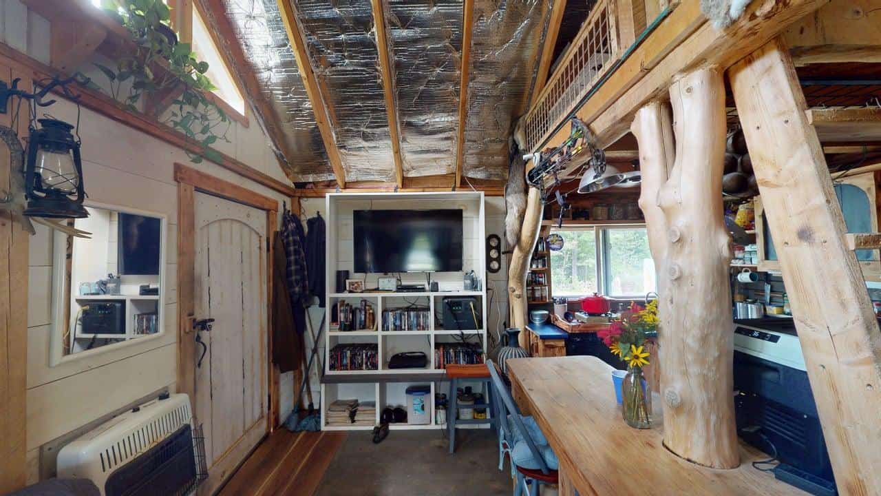 42.5 Acre Off-Grid Get Away – Springfield, Maine
