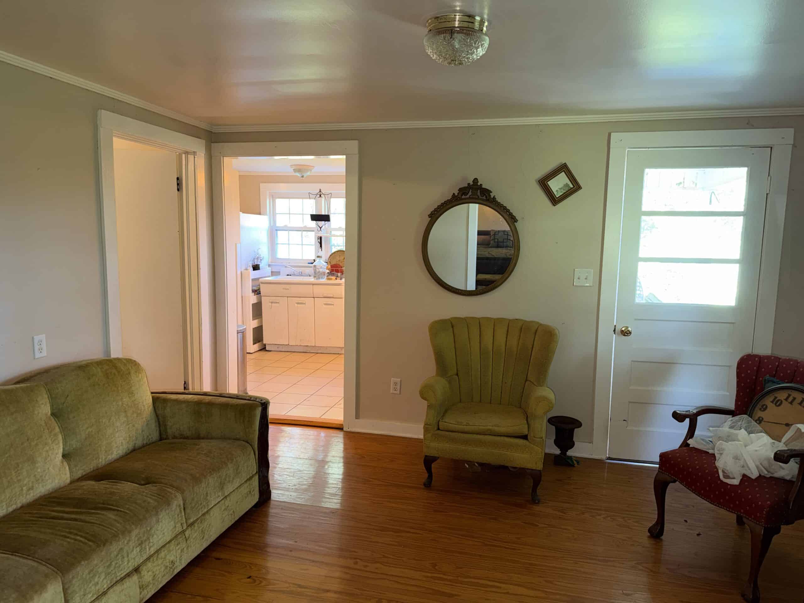 ESTATE FOR SALE IN TN, 56 AC, DEER & TURKEY HUNTING, CREEK, FIELDS, BARN