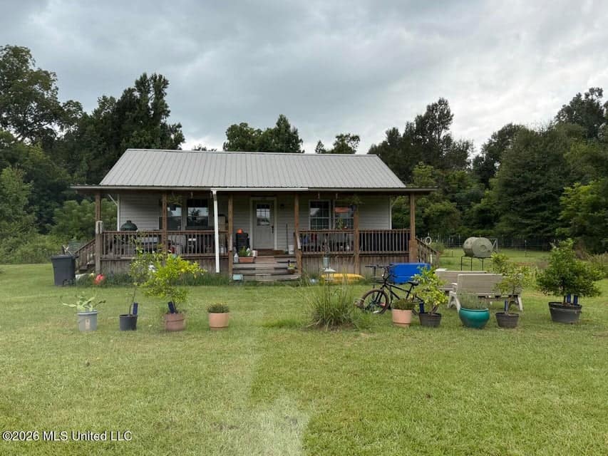 Home on 22± Acres in Monterey, LA