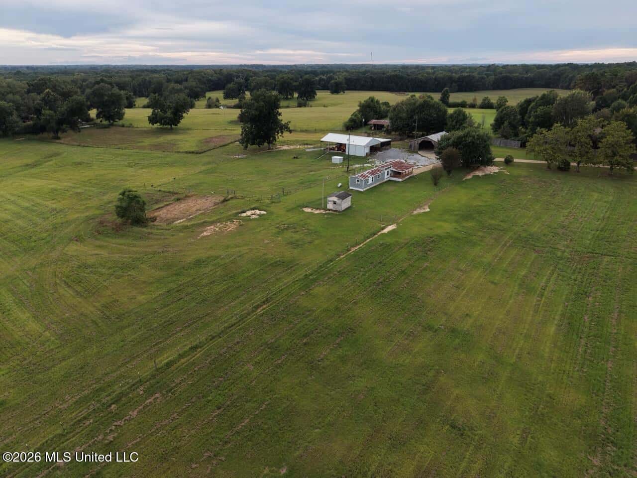 25± Acre Farm & Homesite in Centreville, MS