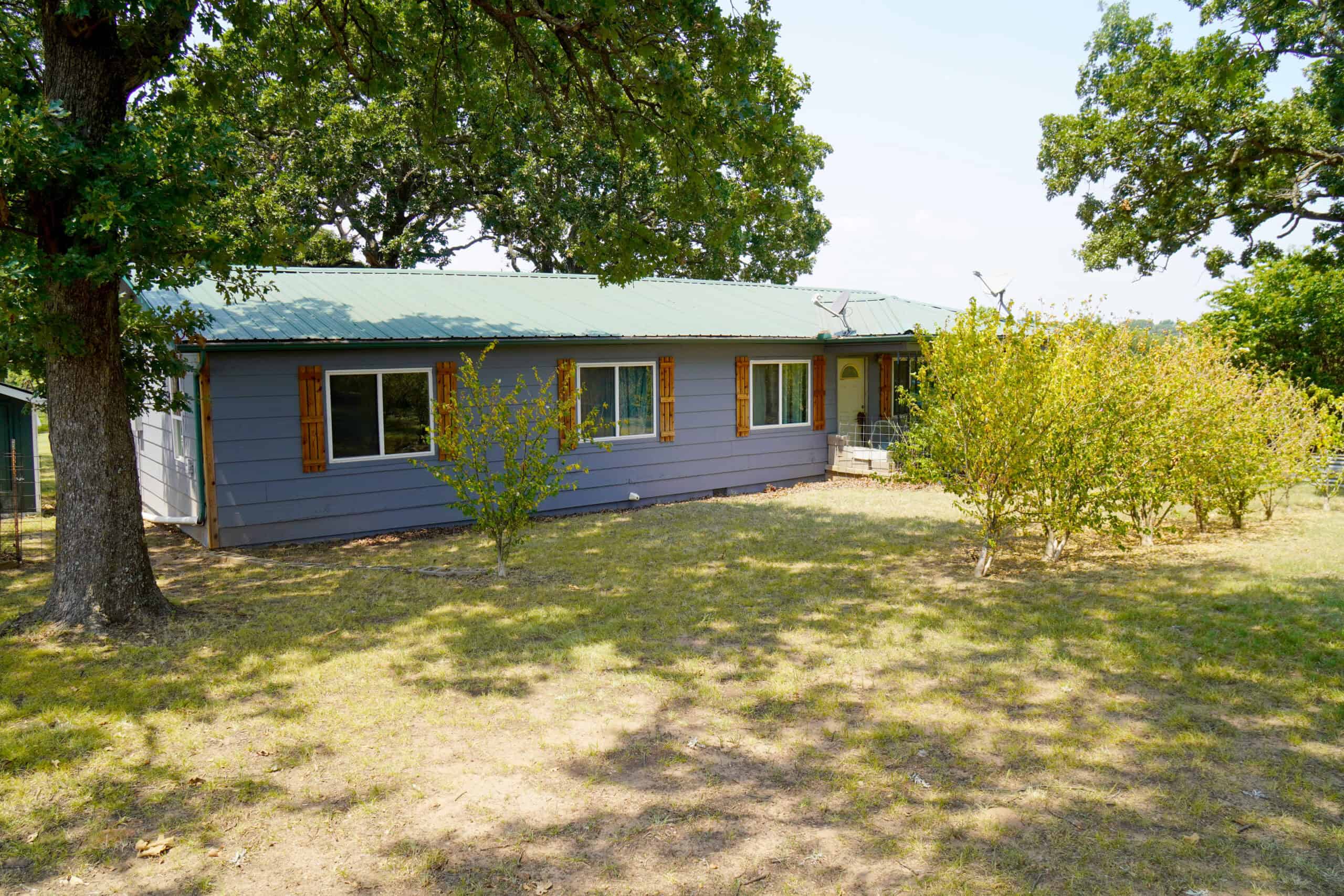 Rural Okfuskee County, OK Real Estate Auction Home & 40 Ac+/-