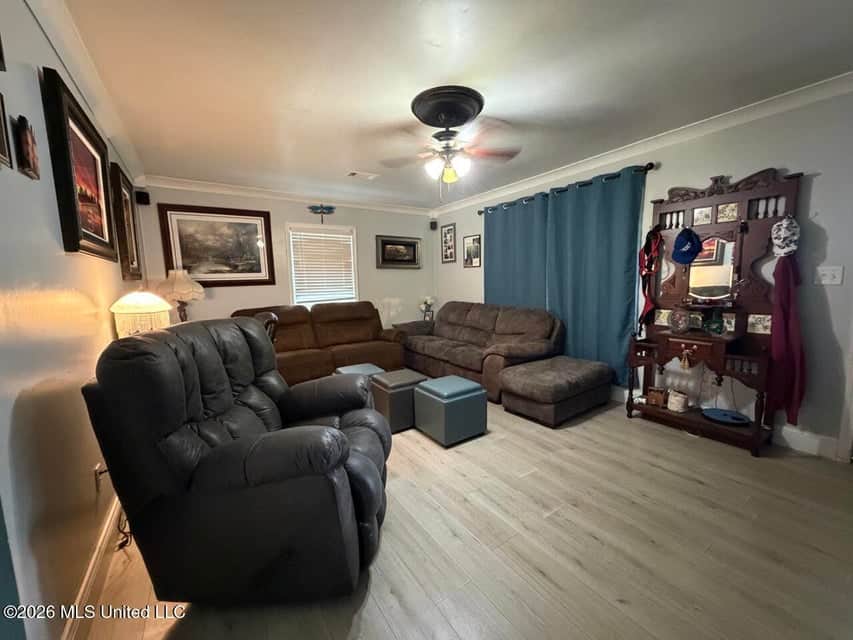 Home on 22± Acres in Monterey, LA