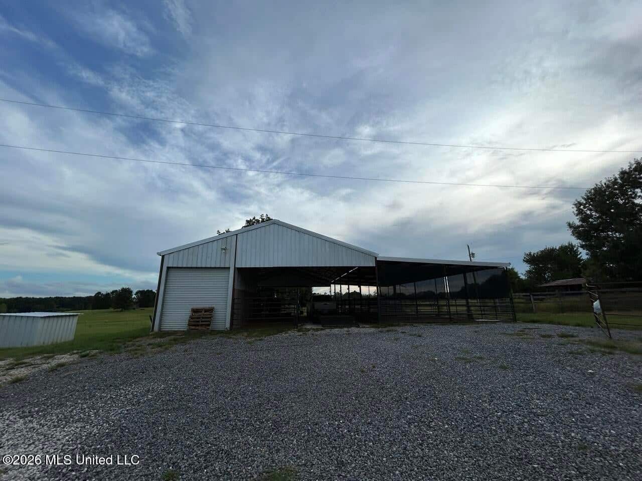 25± Acre Farm & Homesite in Centreville, MS