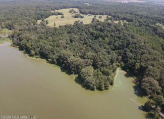 81-Acre Timber Property on 20-Acre Lake in Vaughan, MS