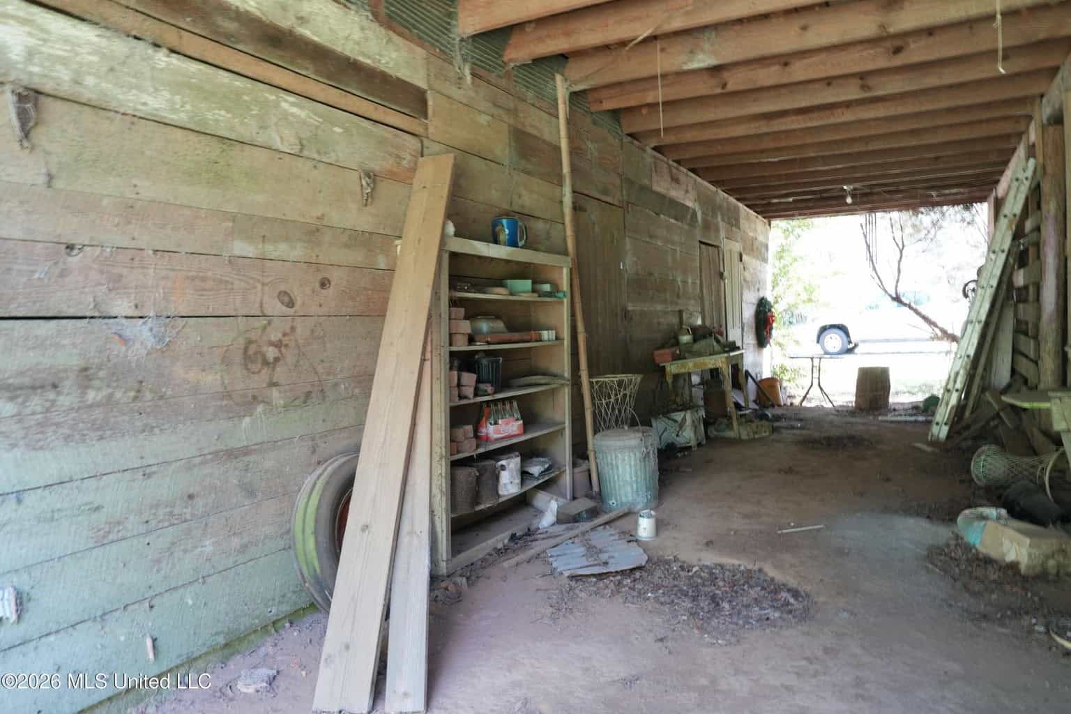 20 Acres for Sale Magnolia MS with Barn & Mature Timber