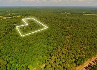 000 County Road 127, Alton, Missouri