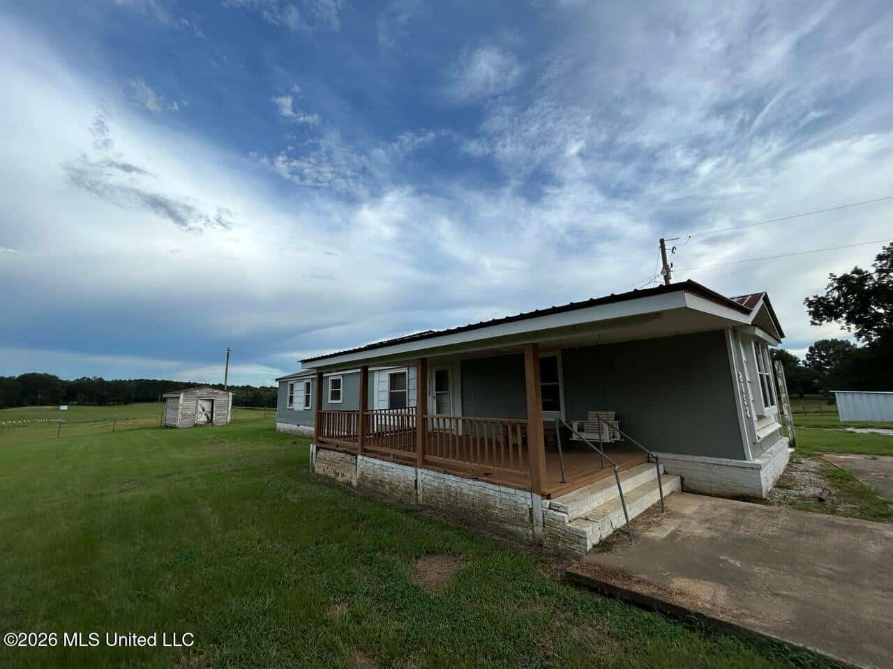 25± Acre Farm & Homesite in Centreville, MS