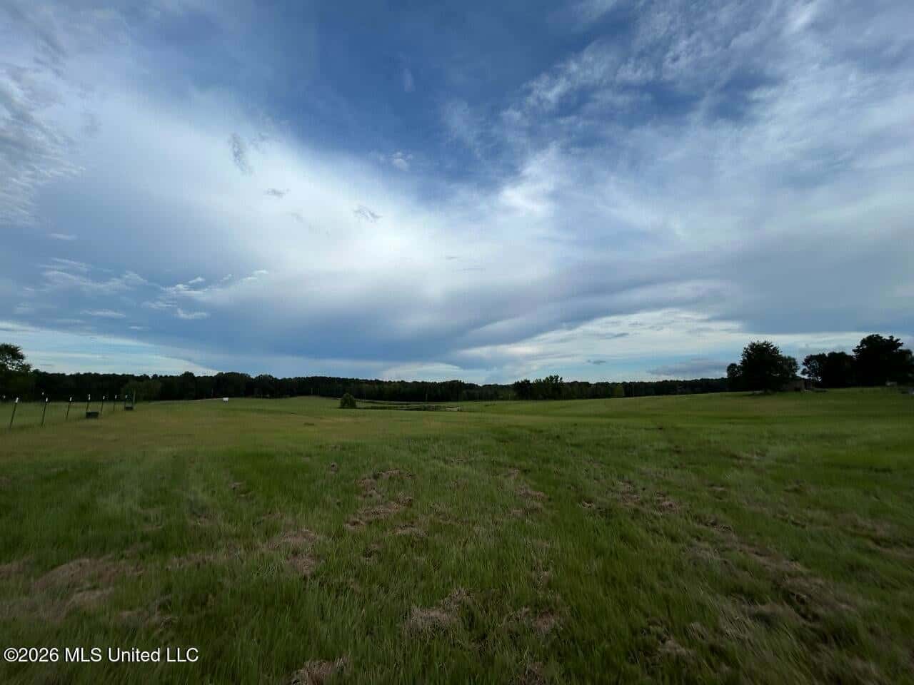 25± Acre Farm & Homesite in Centreville, MS