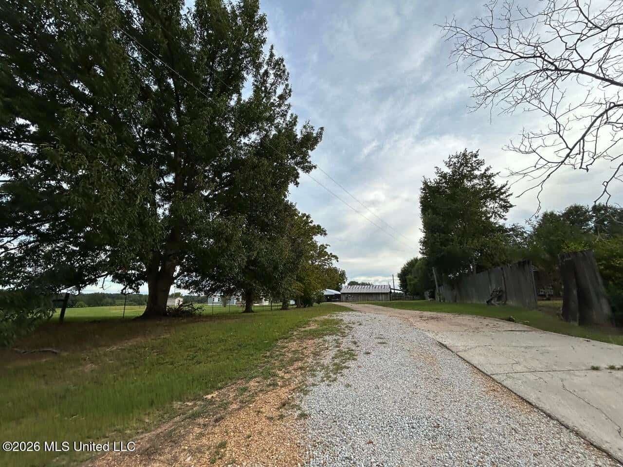 25± Acre Farm & Homesite in Centreville, MS