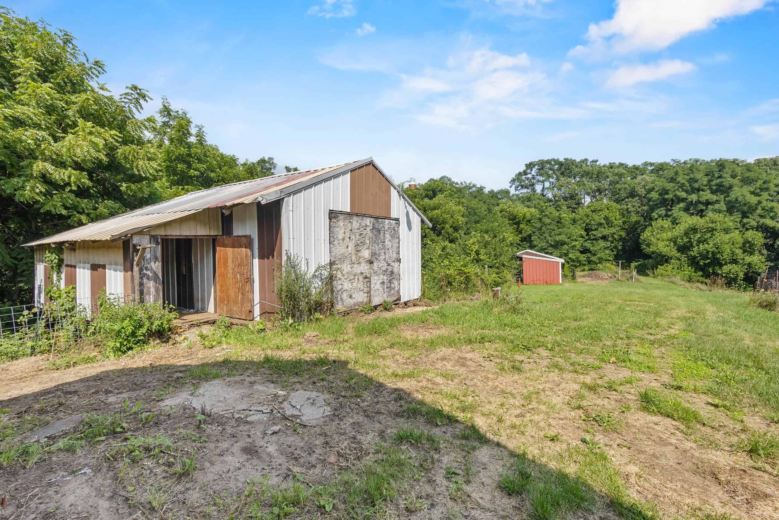 23+/- Acre Hobby Farm | Home | Pond | Outbuildings | Development Potential Online Auction