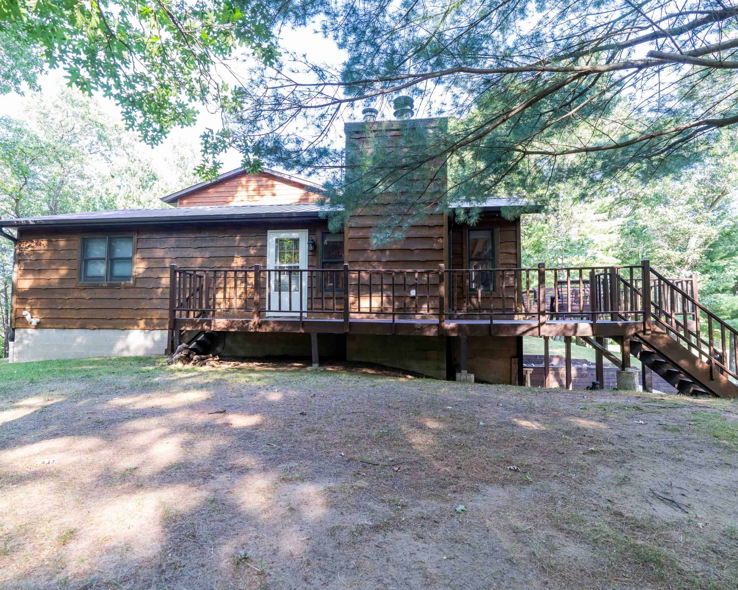 150+/- Acre Juneau County Hunting & Recreational Estate Home, Pond & Outdoor Retreat