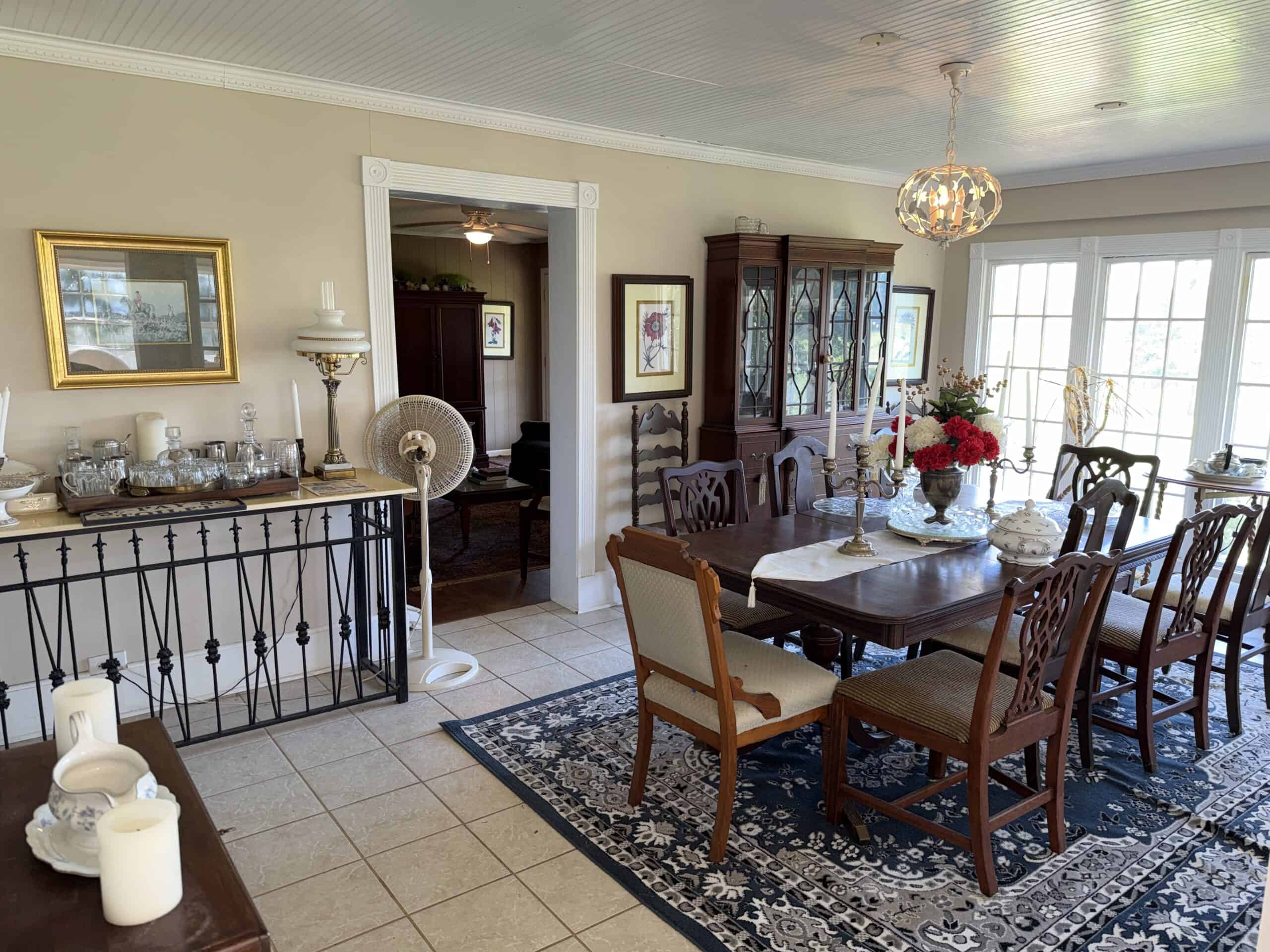 ESTATE FOR SALE IN TN, 56 AC, DEER & TURKEY HUNTING, CREEK, FIELDS, BARN