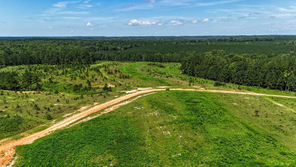 Piney Run Kennel: 180.7± Acres of Sporting Tradition