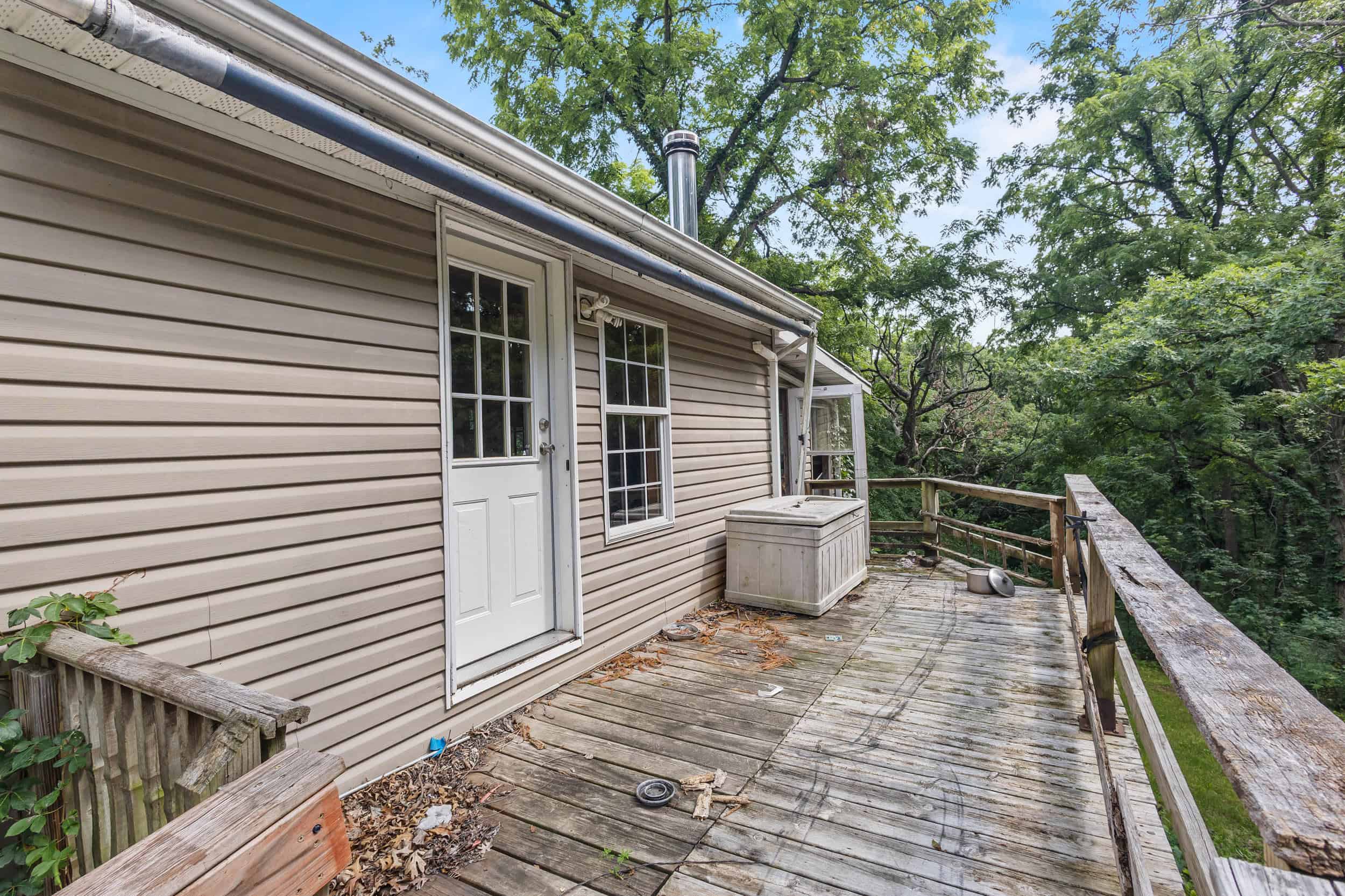 23+/- Acre Hobby Farm | Home | Pond | Outbuildings | Development Potential Online Auction