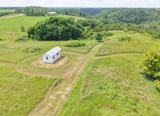 Driftless Ridgetop Retreat 10.65 Acres W/ Seasonal Cabin