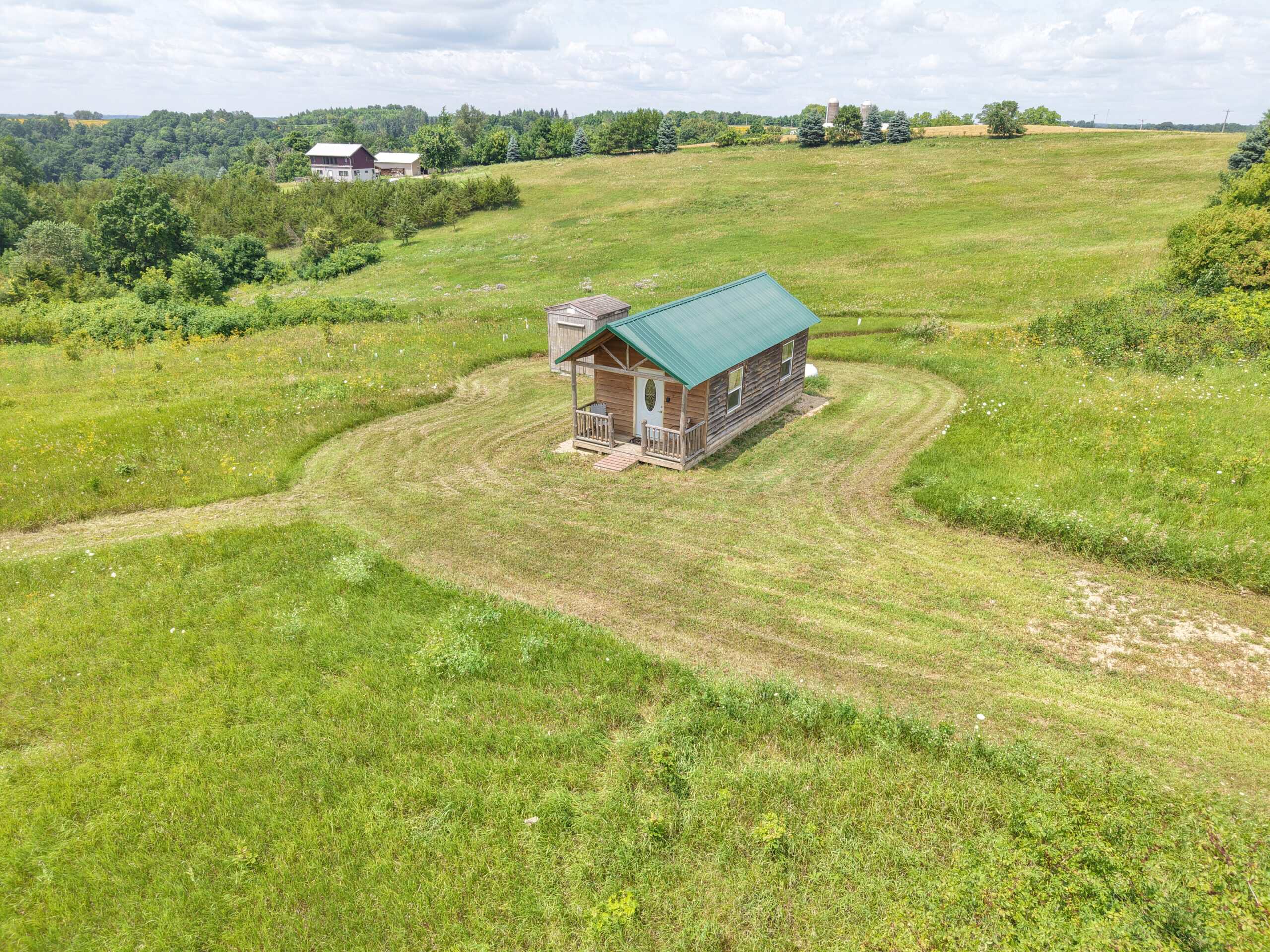 14.21 Acres Driftless Region SW Wisconsin 3-Seasonal Cabins