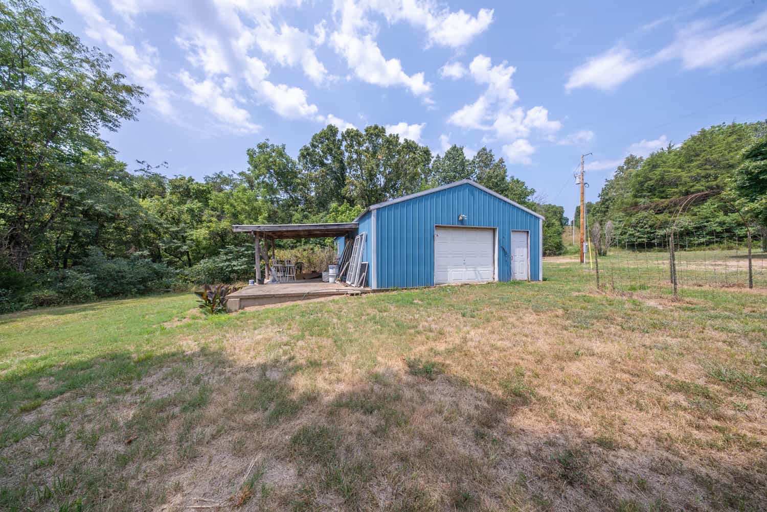 284 Hoot Owl Lane, Caulfield, Missouri 65626