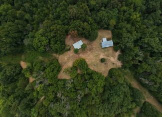 284 Hoot Owl Lane, Caulfield, Missouri 65626