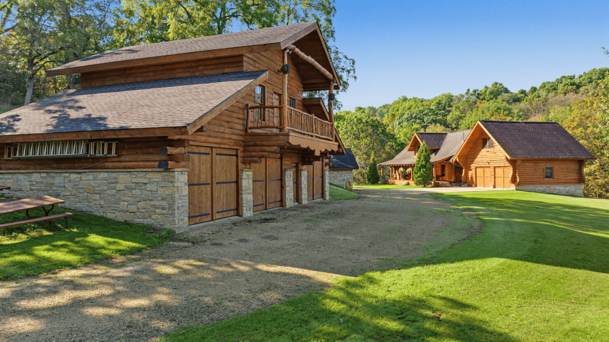 96.25-Acre Log Home, Pasture & Recreational Estate in Grant County, Wisconsin