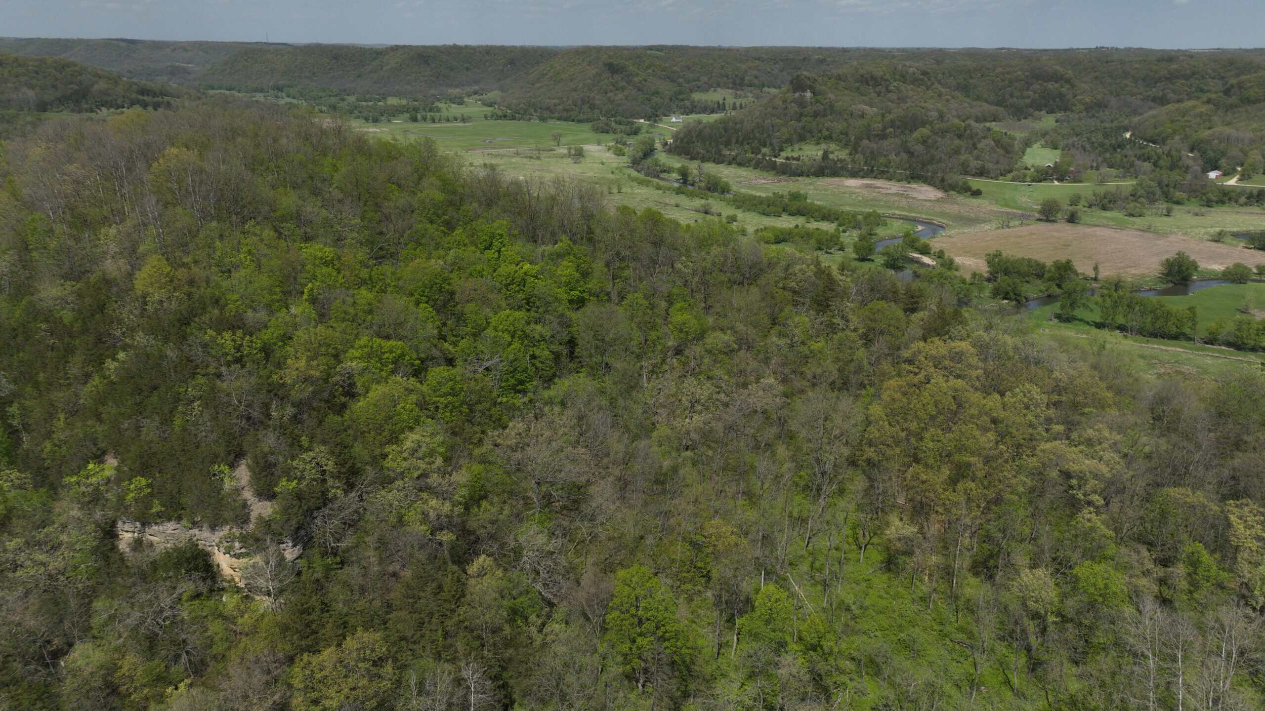 34.83-Acre Southwest Wisconsin Hunting Retreat | Viola, Wisconsin