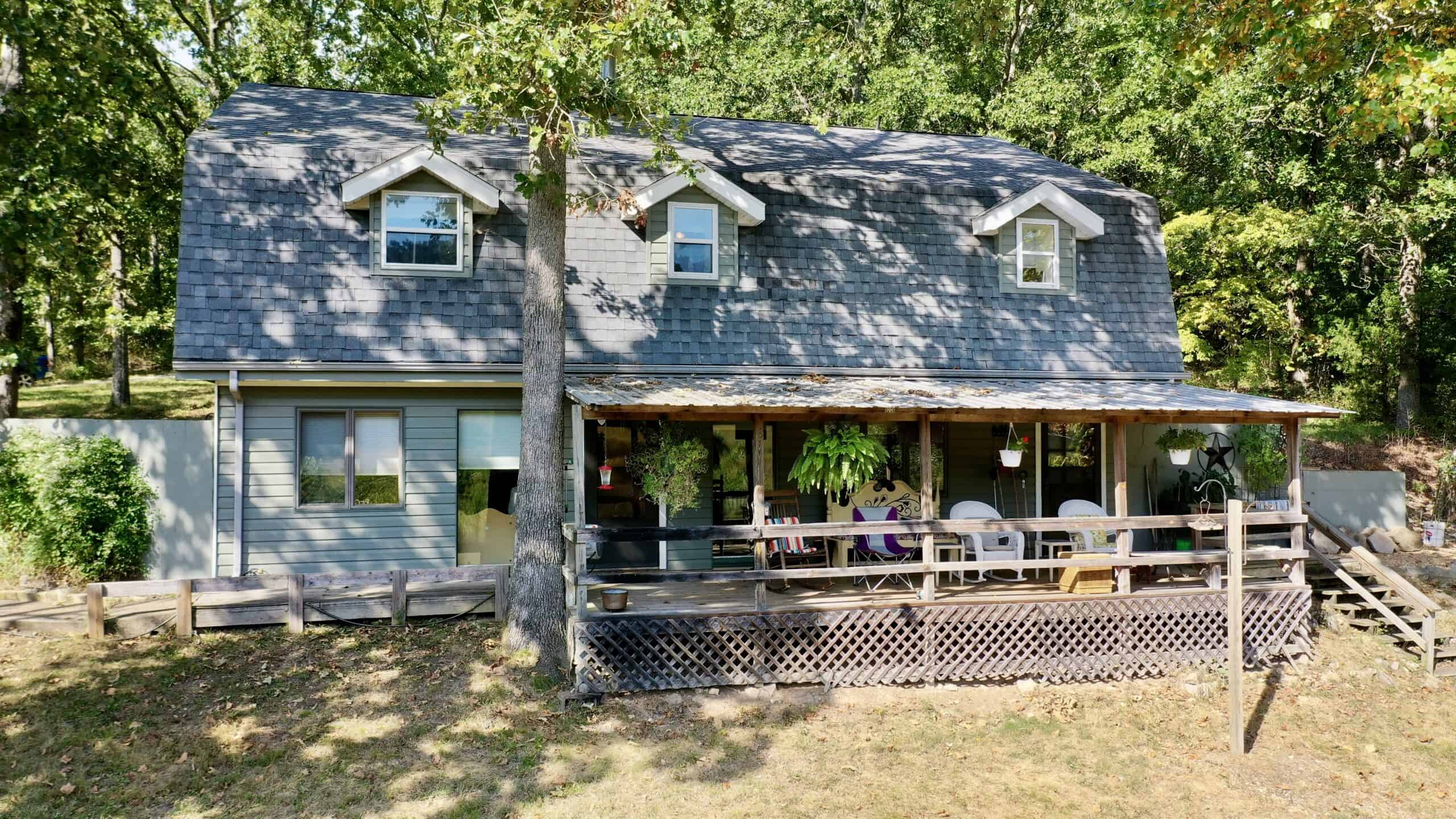 Secluded Acreage Farm and Home in Boss, Missouri