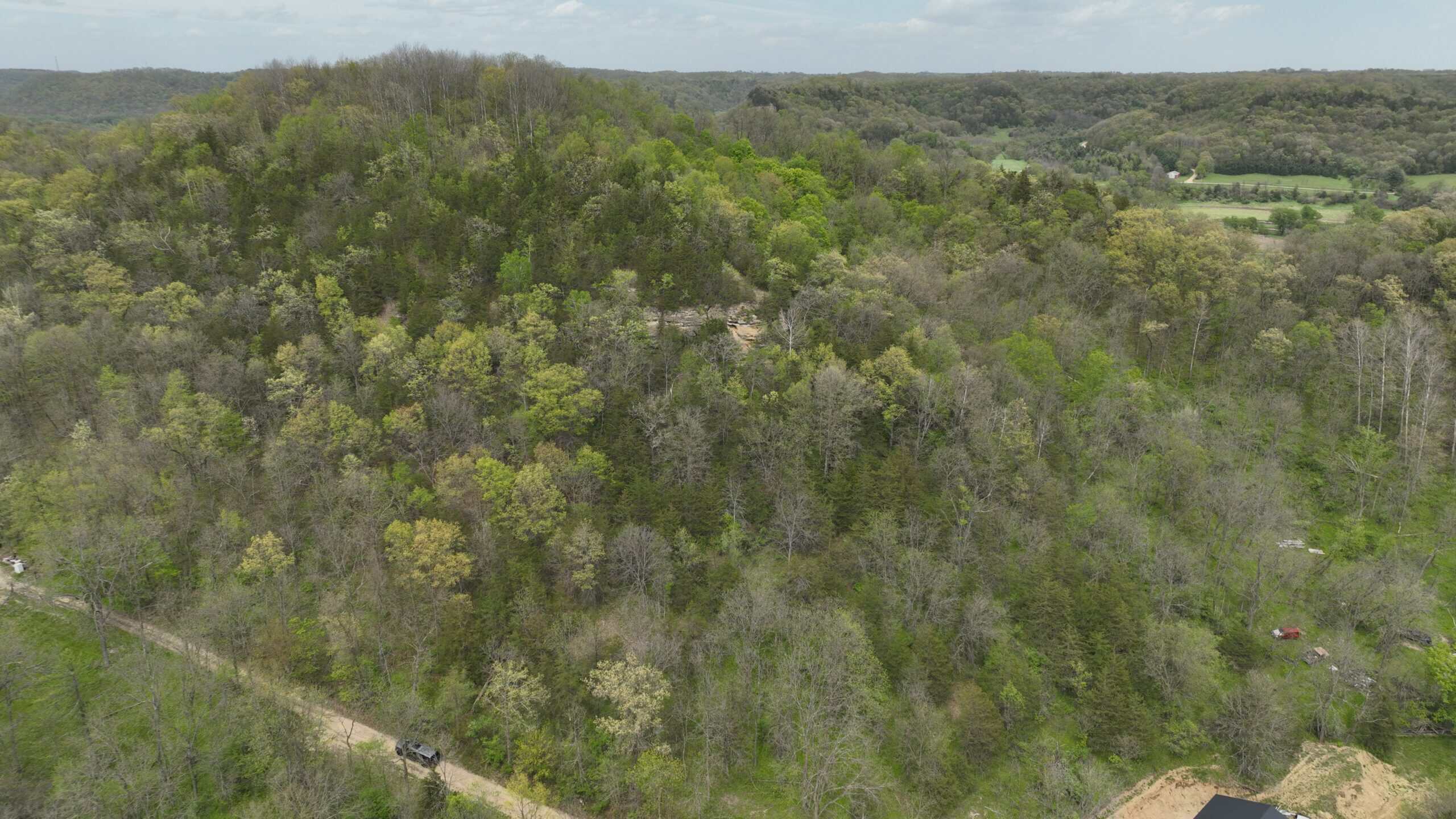 34.83-Acre Southwest Wisconsin Hunting Retreat | Viola, Wisconsin