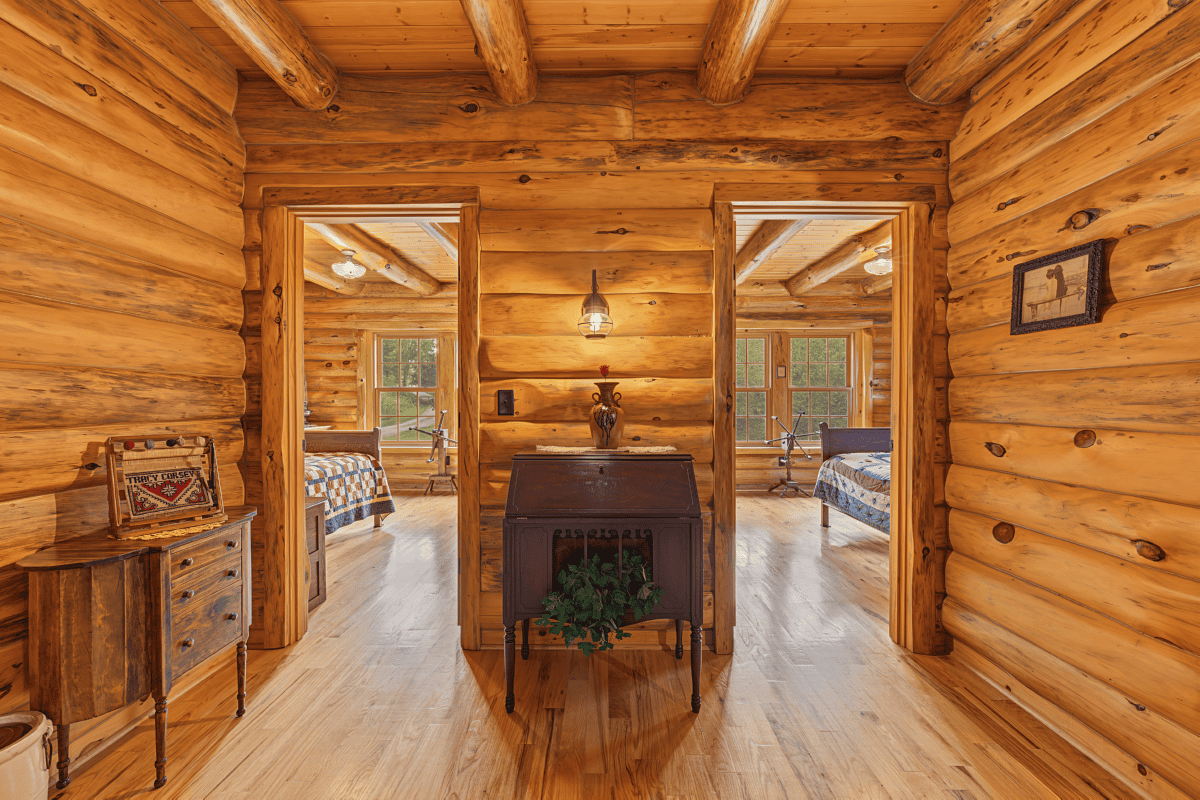 96.25-Acre Log Home, Pasture & Recreational Estate in Grant County, Wisconsin