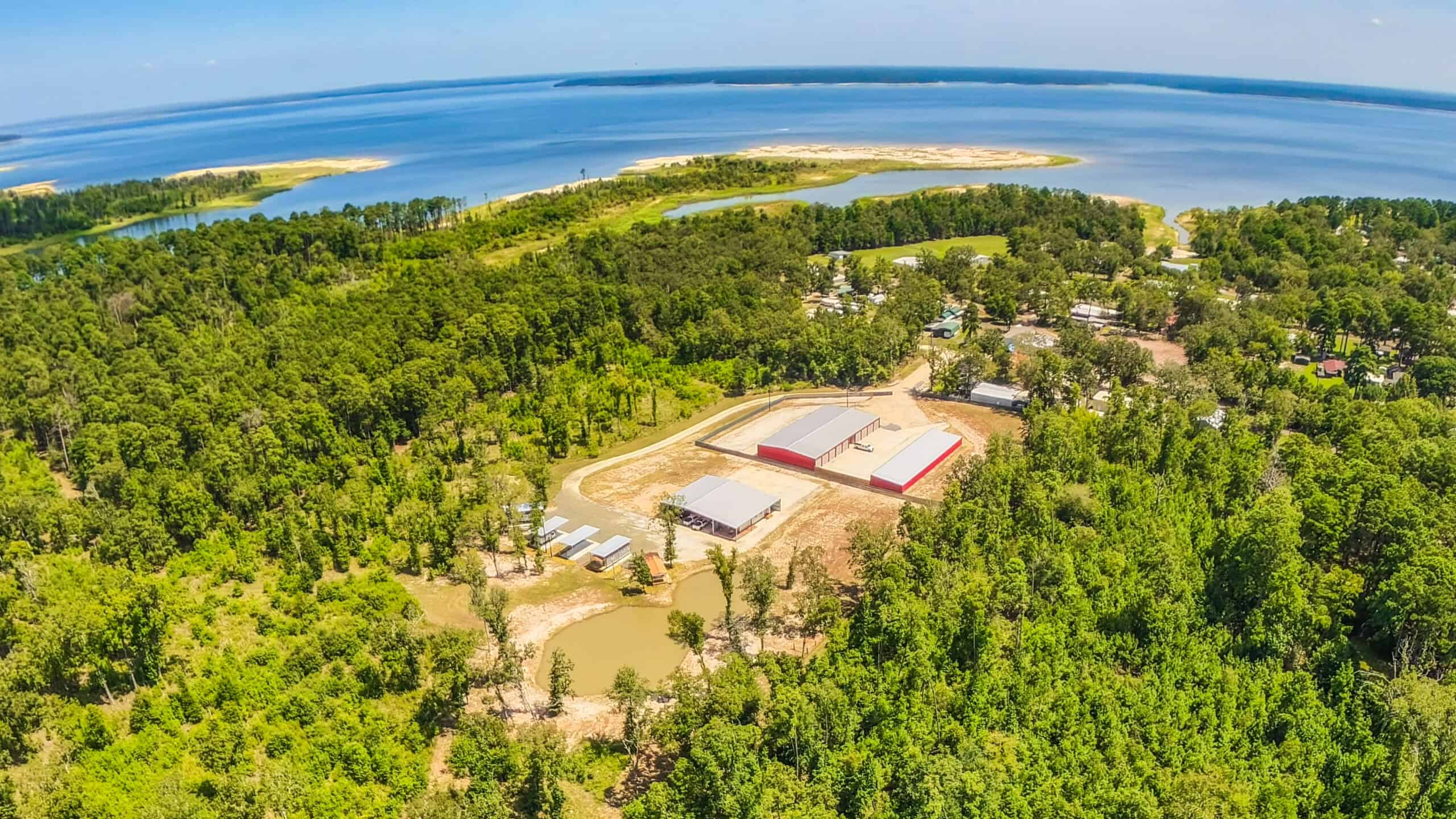 Hunting and Fishing Retreat on Sam Rayburn Lake-Zavalla, TX