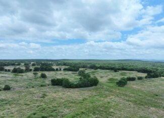 104± Acres of Whitetail Hunting, Hardwood Timber & Fishing Ponds in SE Oklahoma