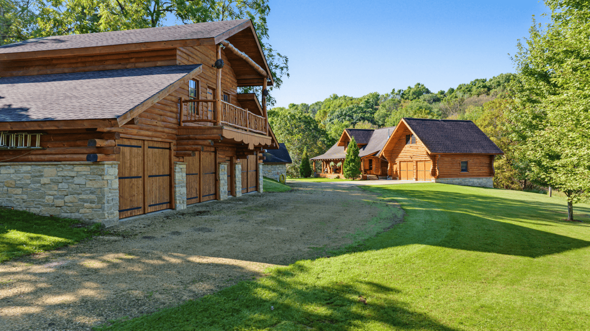 96.25-Acre Log Home, Pasture & Recreational Estate in Grant County, Wisconsin