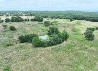 104± Acres of Whitetail Hunting, Hardwood Timber & Fishing Ponds in SE Oklahoma