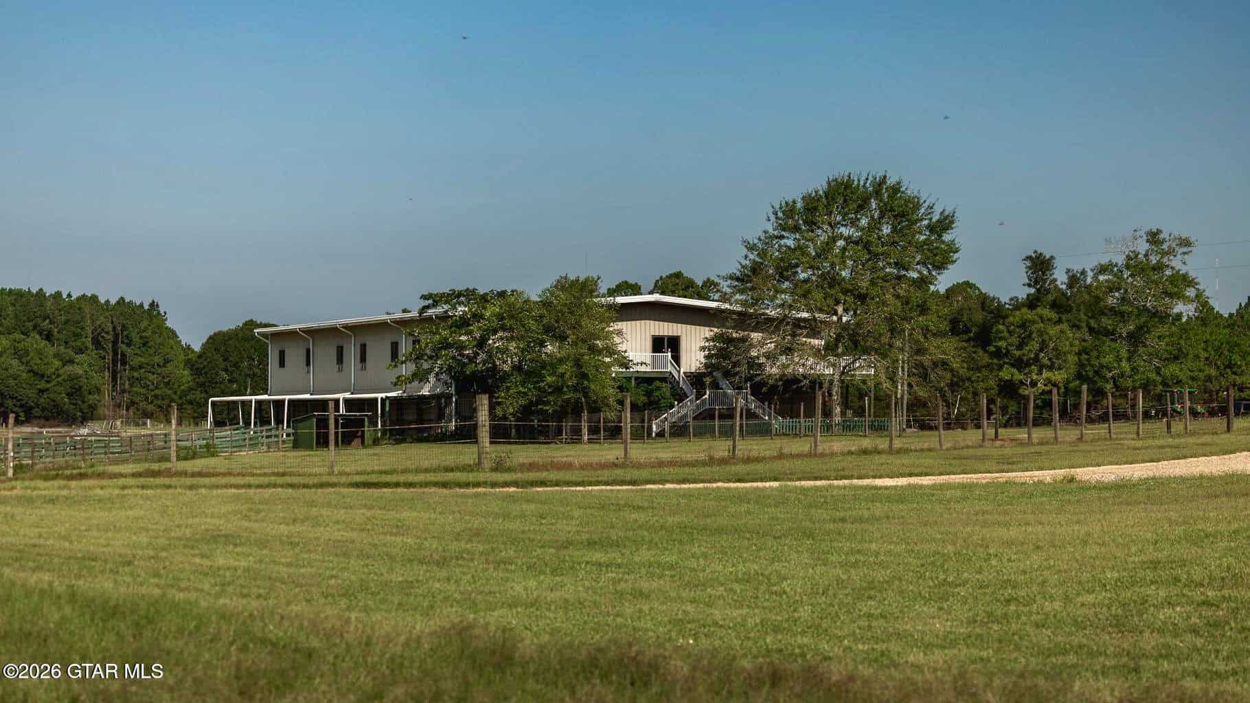 Golden Pines Ranch – 96 Acres