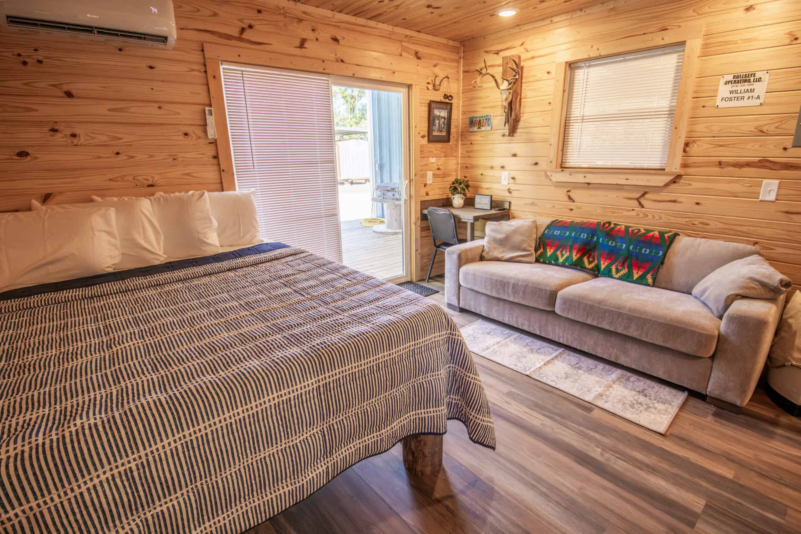 Hunting and Fishing Retreat on Sam Rayburn Lake-Zavalla, TX