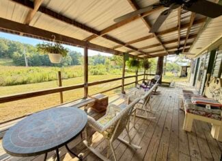 Secluded Acreage Farm and Home in Boss, Missouri