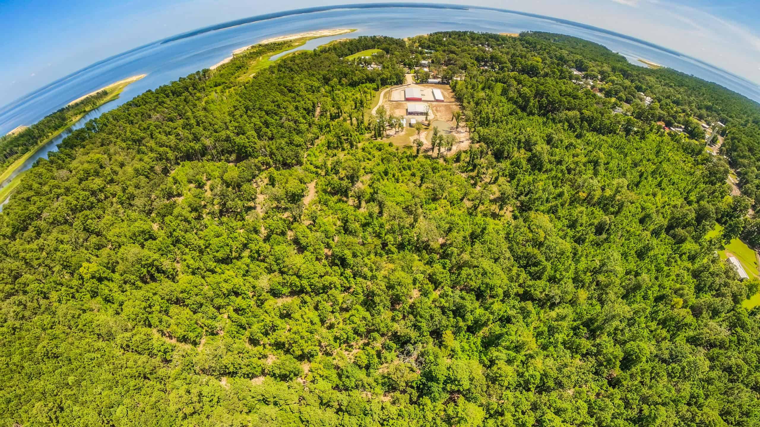 Hunting and Fishing Retreat on Sam Rayburn Lake-Zavalla, TX